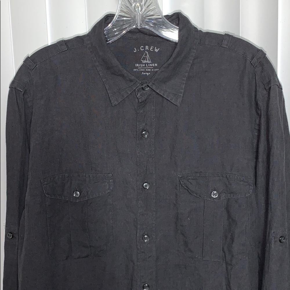 L JCrew Irish Linen Black Long sleeved top w breast pockets and epaulettes. EUC